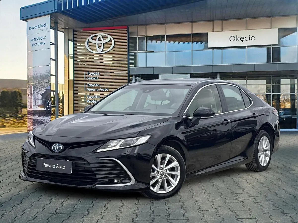 Toyota Camry 2.5 Hybrid Comfort + Business Skóry Jasne wnętrze FV23 2022