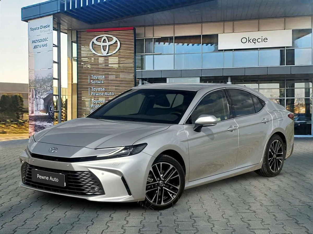 Toyota Camry 2.5 Hybrid Prestige, Faktura VAT 23% 2025