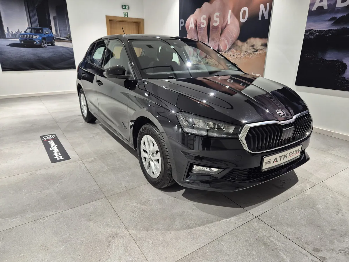 SKODA Fabia Fabia 1.0 Essence 2024