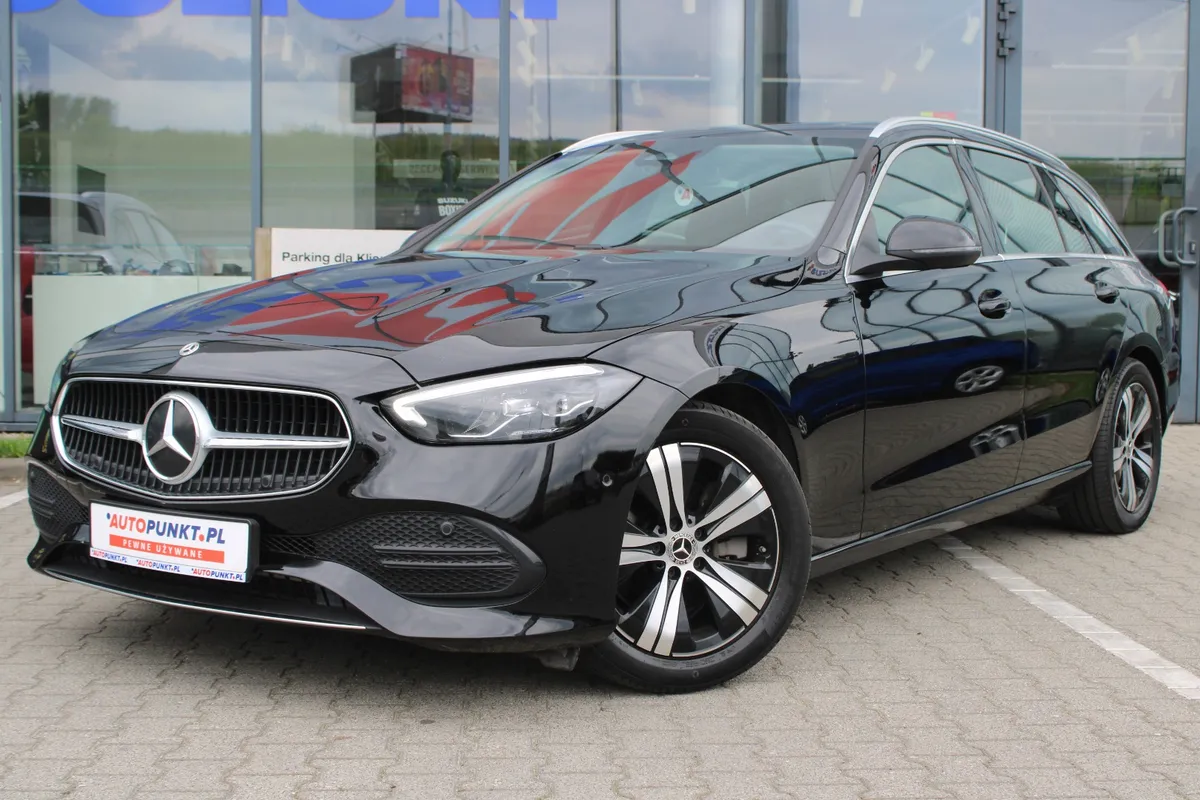 Mercedes-Benz Klasa C Avantgarde C220d 2022