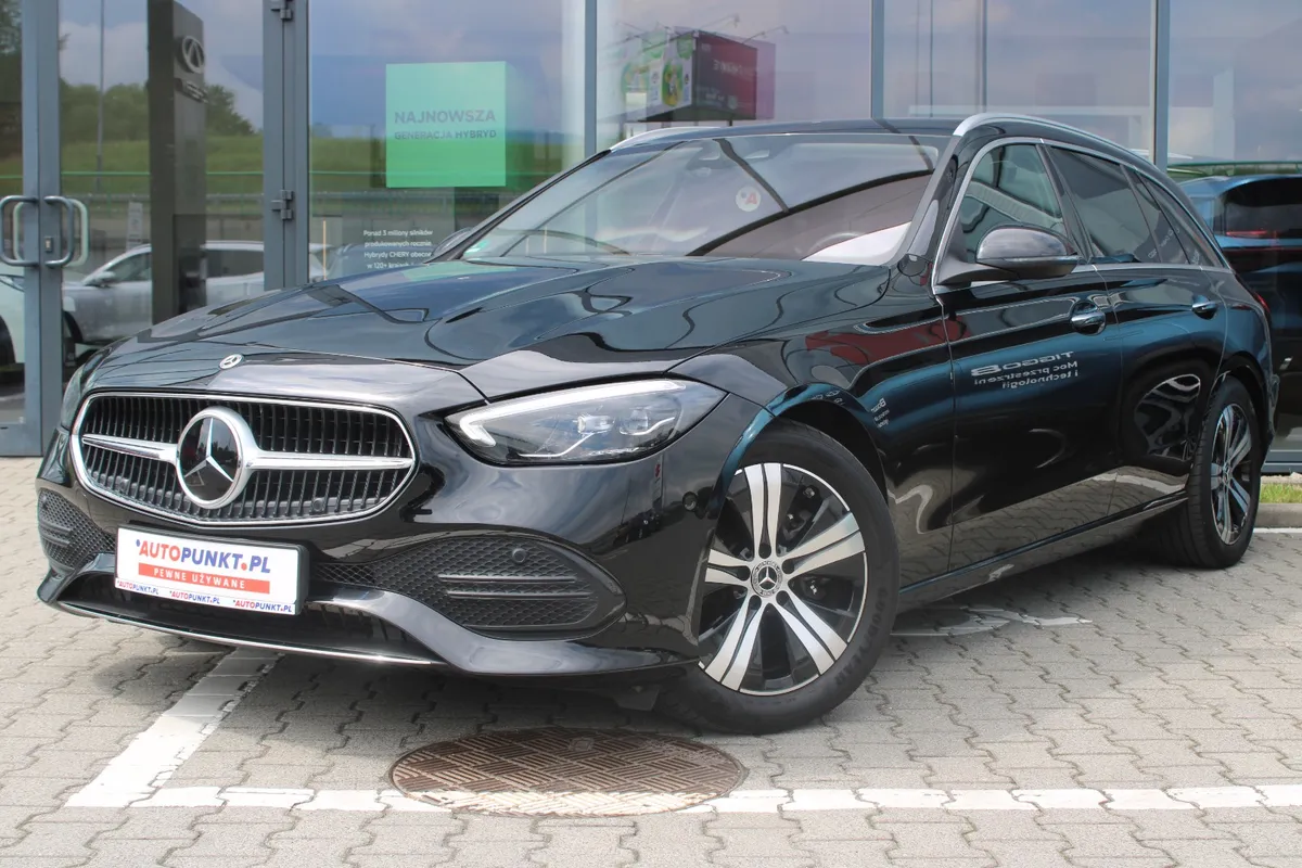 Mercedes-Benz Klasa C Avantgarde 2022