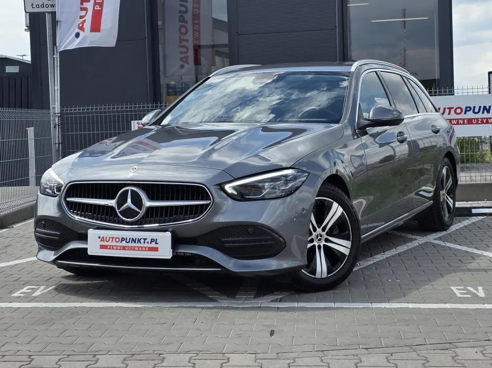 Mercedes-Benz Klasa C Avantgarde || 200D || 2023