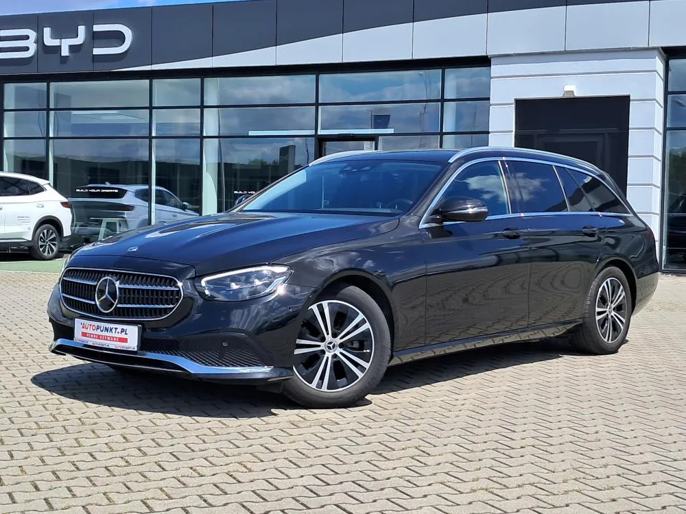 Mercedes-Benz Klasa E Avantgarde 2022