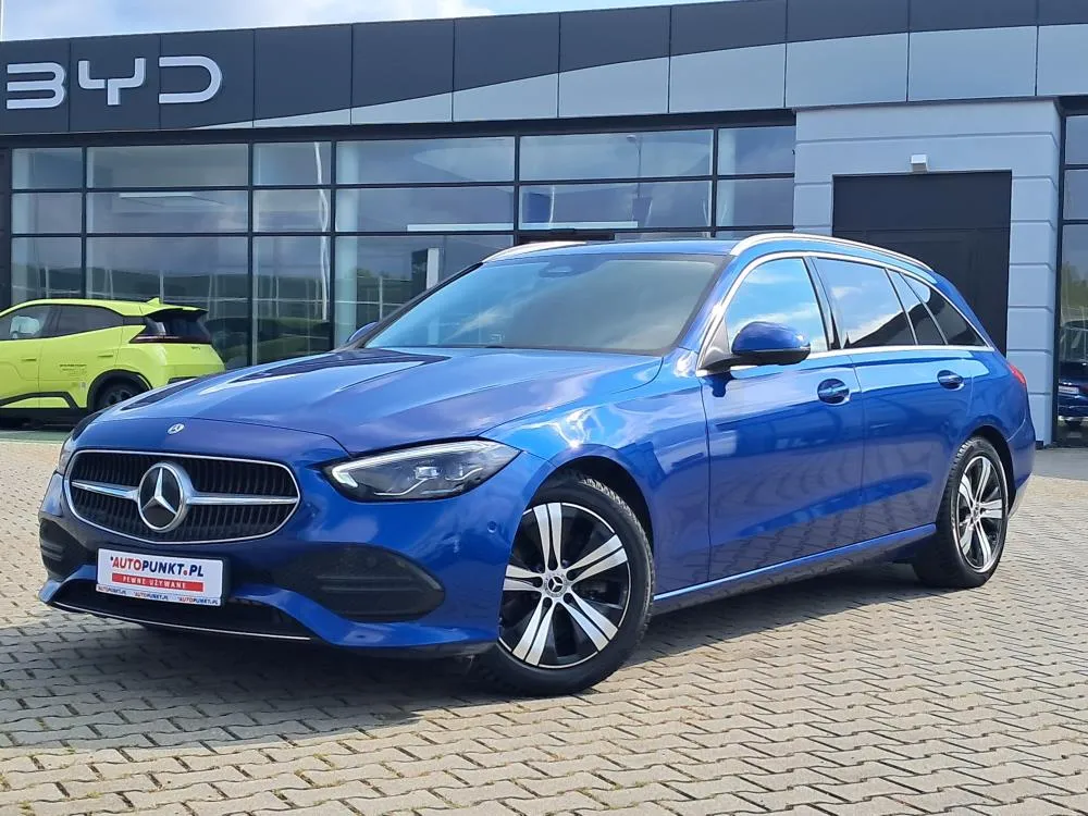 Mercedes-Benz Klasa C Luxury Line 2023