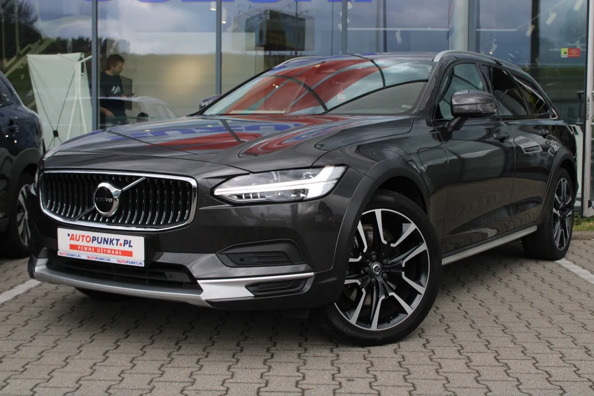 Volvo V90 Cross Country BUSINESS PRO LINE 2021