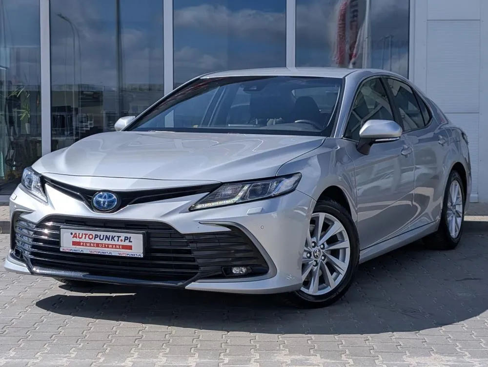Toyota Camry Comfort 2023