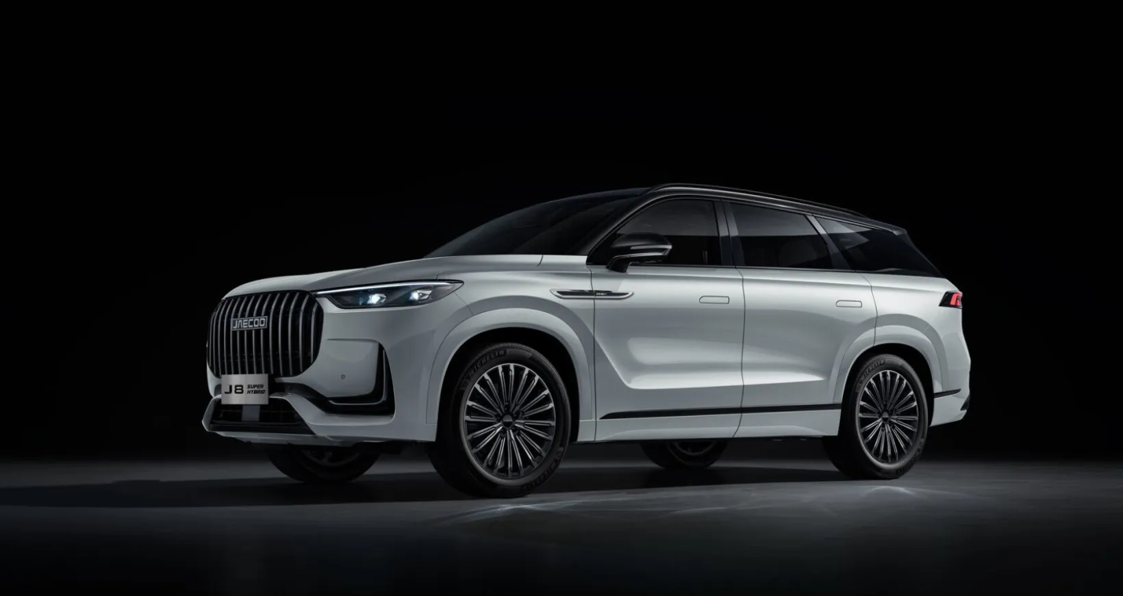 Jaecoo 8 Premium 7 os. 2026
